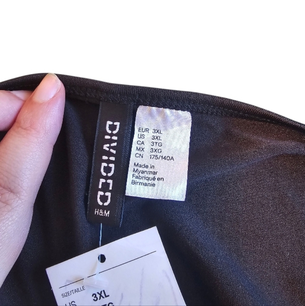 Black Divided H&M Women's Short Halterneck Top - Picture 4 of 7